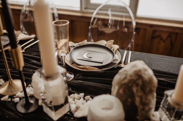 Winter celestial themed table scape