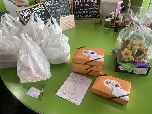 Box lunch catering, partnered with Shari's Berries, and fruit bouquet.