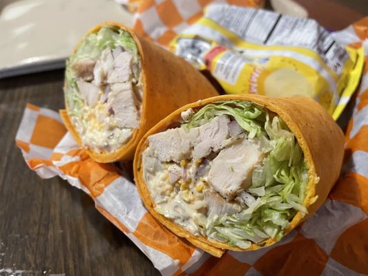 Chipotle chicken wrap