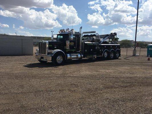 Truck # 100 50TON Rotator