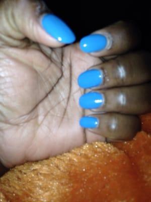 There was no wait but after my nails were finished I could see why. The acrylic looks thick and fake, but I love the color.