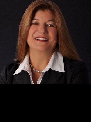 Joanne Hofmann Sexeny-RE/MAX Leading Edge