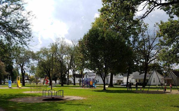 spread out playground