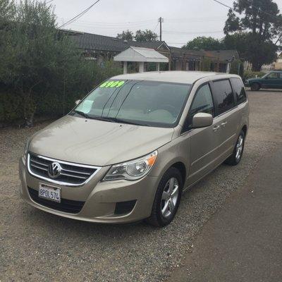 2009 VW ROUTAN 98k Miles
 $6909