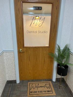 Address : 241 king st suite#220 Dental Office Name = MY DENTAL STUDIO