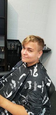 Back to school hair cut,
Thanks Ricardo for coming in to J Adore Salon, Salon Services By June Rock