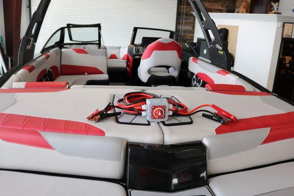 Safety Jumper Cables is perfect for your boat as it protects you from dangerous sparks!