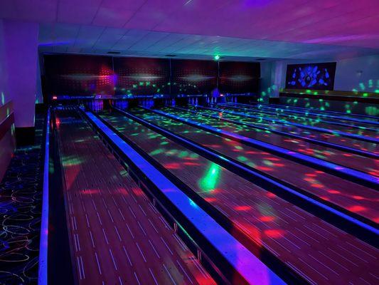 Cosmic Bowling weekends after 7