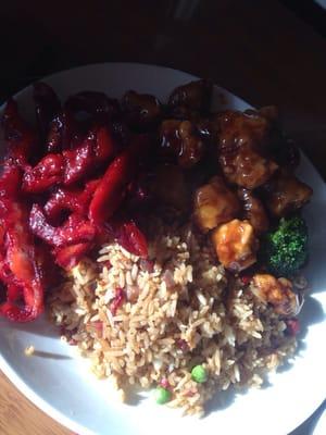 General tso and boneless spare ribs  AWSOME food