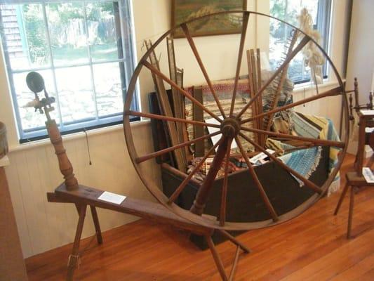 Spinning wheel