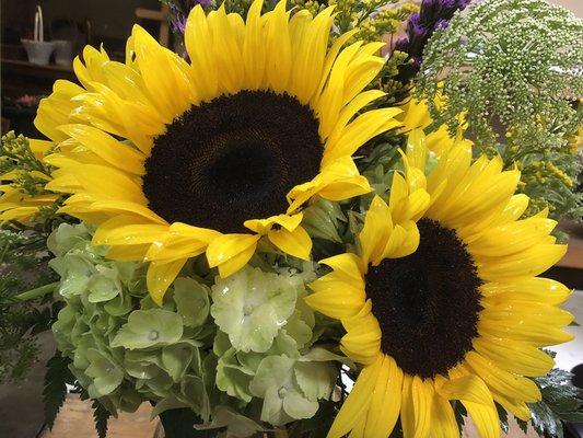 Summer Sunflowers! Send your love with flowers!