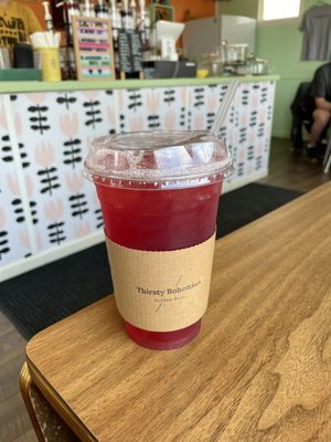 Iced strawberry fruit tea with lemonade