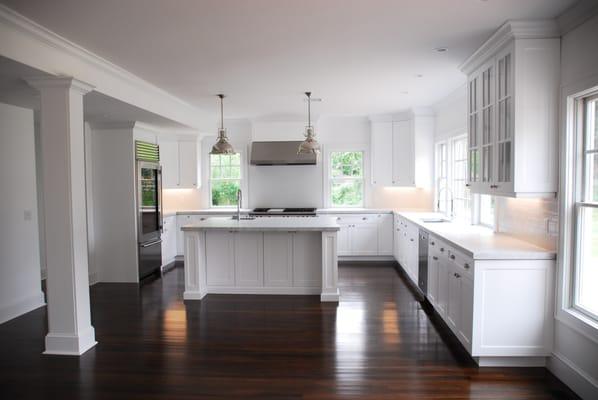 Custom Kitchen Cabinets