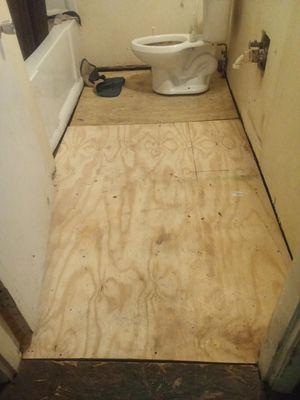 New subfloor in bathroom