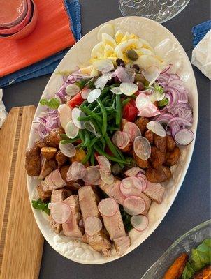 Tuna Niçoise salad