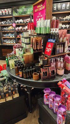 Bath & Body Works