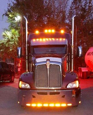 Custom Kenworth Bumper & Sun Visor with LED's from Arrow Truck Parts