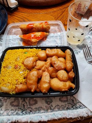 My Carry-Out Entree is Boneless Almond Chicken with Fried Rice and Egg Roll.  8/8/2024