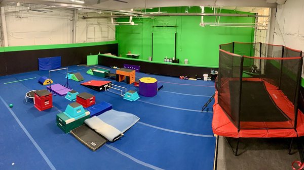 NeoMotion classes include a variety of training: tumbling, obstacle courses, trampolines, and other skill work.