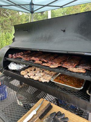 We had ox tails, ribs, chicken, pork butt and beans going low and slow on Black Betty!