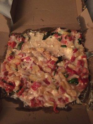 Pacific veggie pizza - can't even pull the dough of the cardboard!