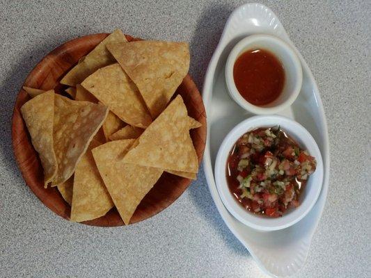 Super delicious salsa plus good not real greasy chips. With food orders first basket is free.