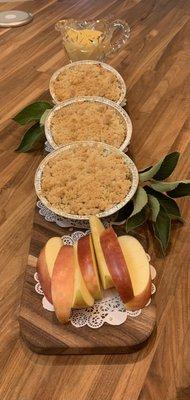 Apple crumble
Made with love in San Jose CA