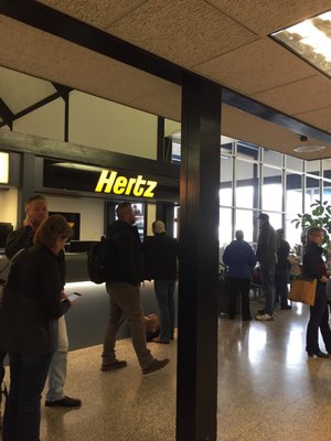 Hertz Car Rental - Butte Municipal Airport