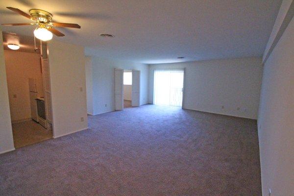 Bright and spacious floor plans at Park Lane Apartments in Cincinnati, Ohio.