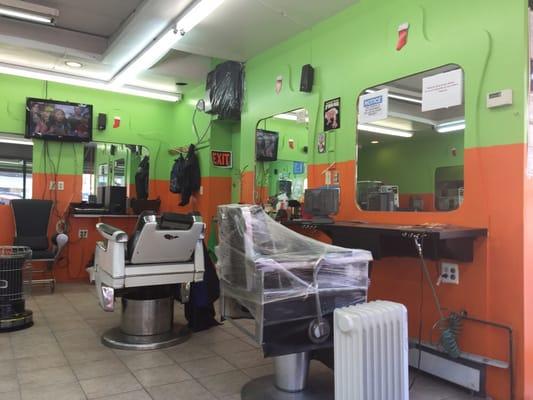 Claudios Barbershop