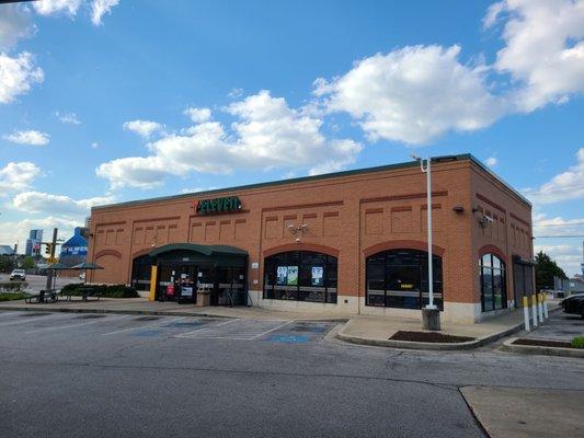 7 Eleven - BP on Key Highway in Baltimore, Md