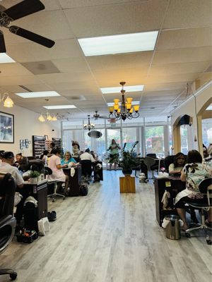 Nail salon