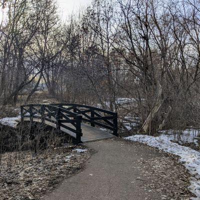 Oh look Charlie, a bridge! We're on a bridge, Charlie!