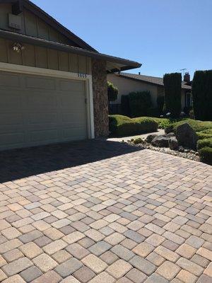 New Cobble Stone Driveway