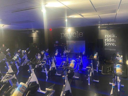 Inside the SPIN/CYCLE studio - Monday evening, 13 March 2023