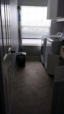 Laundry rm