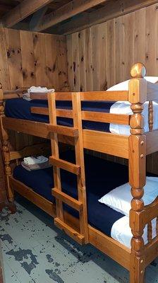 Brookside cottage - Bunk beds room