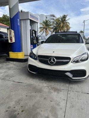 This is me filling up my Mercedes E 63 AMG