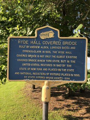 Sign for the Covered Bridge.