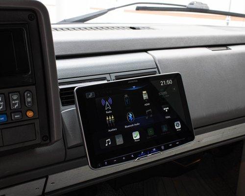 Custom installed Alpine head-unit