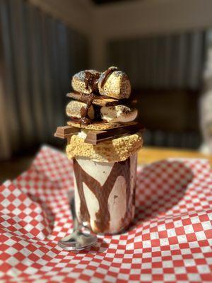 S'mores milkshake