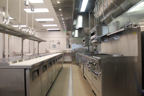 Custom kitchen at Cerulean designed and built by ZESCO.com