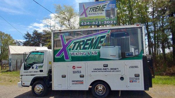 Box truck under one of our bilboards!