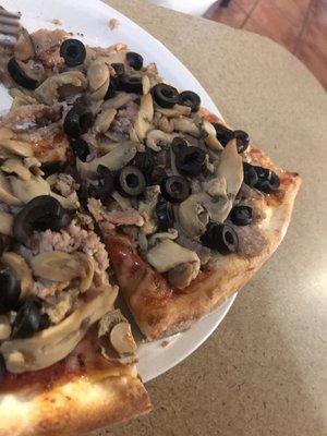 2 slices with mushrooms, olives and sausage