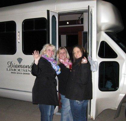 Diamond Limo Party Bus