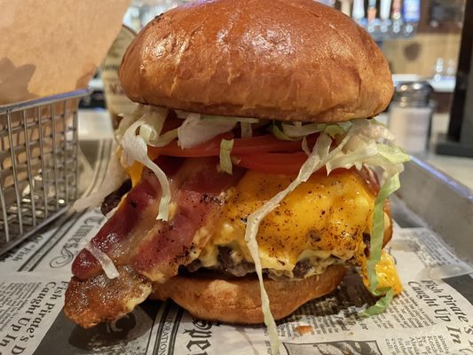 Bacon Mac N Cheese Burger