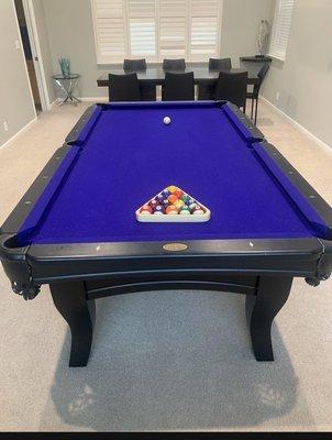 Pool table