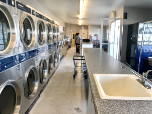 Beaver Laundromat