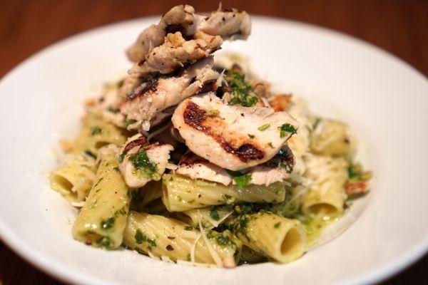 Chicken Pesto Rigatoni