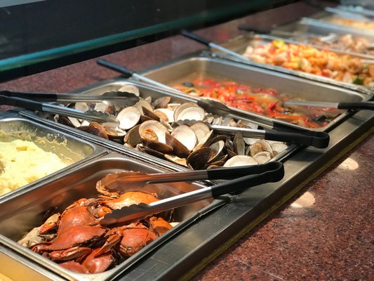 Seafood buffet options